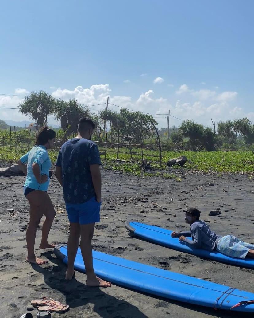 Medewi Good Vibes Stay&Surf Jembrana 外观 照片